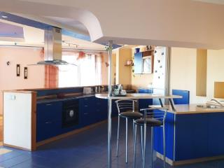 4-комн. квартира, 301.9 м², 6/7 этаж