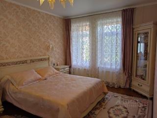 3-этажный дом, 253 м², 4.3 сотки