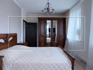  коттедж, 341.3 м², 6.5 соток