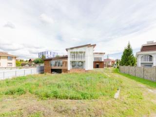 2-этажный коттедж, 810.2 м², 8.26 соток