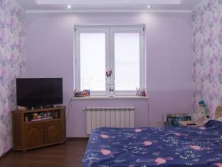 2-этажный дом, 373.7 м², 10 соток