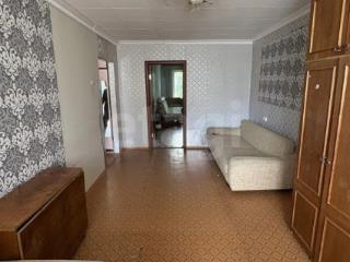 2-комн. квартира, 45 м², 3/5 этаж