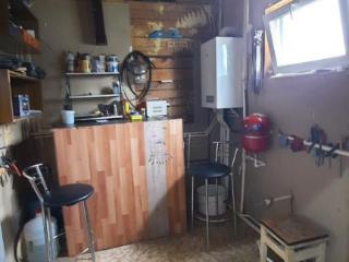  дом, 240 м², 10 соток