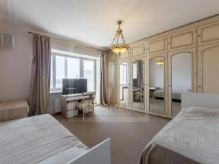 4-комн. квартира, 180 м², 12/12 этаж