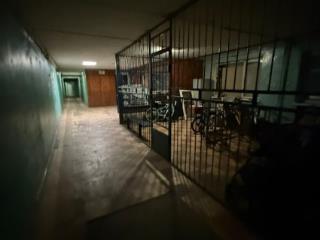 Комната, 100 м²