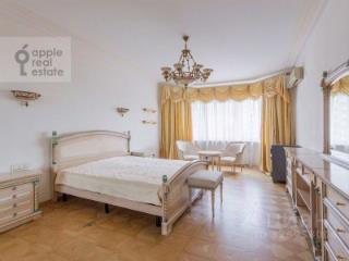 4-комн. квартира, 180 м², 14/17 этаж