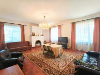 3-этажный коттедж, 286 м², 2.58 сотки