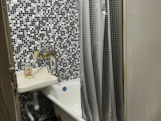 Комната, 49 м², 2-комн.