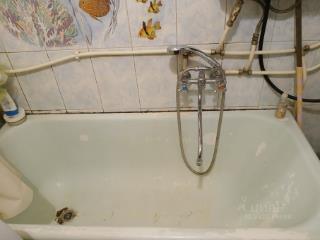 Комната, 43 м², 3-комн.