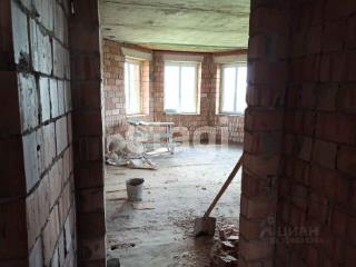 3-этажный дом, 350 м², 12.41 соток