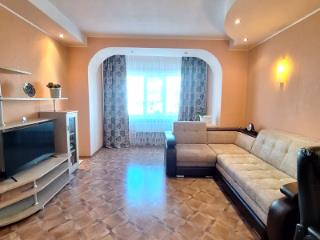 3-комн. квартира, 76 м², 1/4 этаж