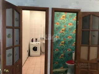 3-этажный дом, 303 м², 10 соток