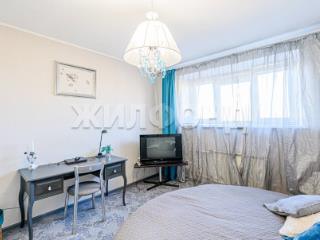 6-комн. квартира, 323.3 м², 8/9 этаж