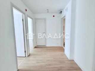 3-комн. квартира, 73 м², 3/33 этаж