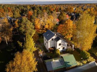 2-этажный дом, 317 м², 10 соток