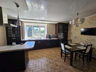 2-этажный коттедж, 358 м², 8.3 соток