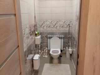  дом, 322.2 м², 17 соток