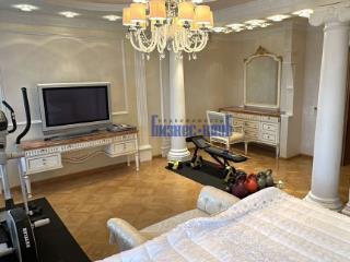 4-комн. квартира, 198 м², 7/12 этаж