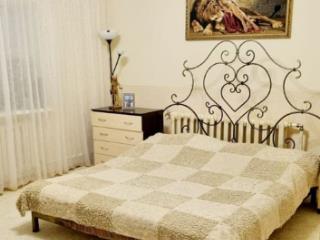 4-комн. квартира, 98.7 м², 2/2 этаж