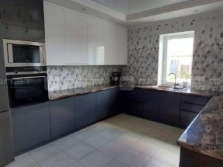 2-этажный дом, 189 м², 5.6 соток