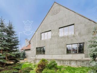 2-этажный дом, 800 м², 14 соток