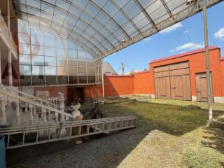 3-этажный дом, 333 м², 7 соток