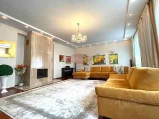 3-этажный коттедж, 350 м², 15 соток