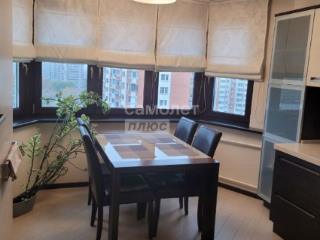 2-комн. квартира, 63.7 м², 15/17 этаж