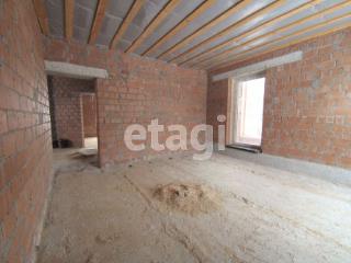 3-этажный дом, 300 м², 9.2 соток