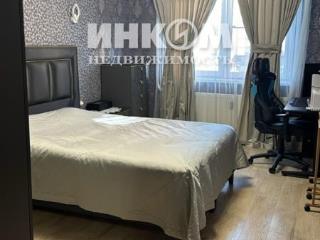 3-комн. квартира, 82 м², 4/17 этаж