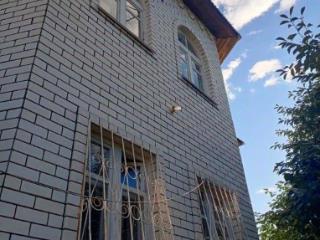 3-этажный дом, 234 м², 9 соток