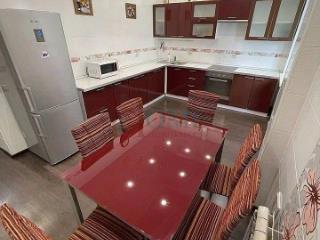 2-комн. квартира, 82 м², 4/16 этаж