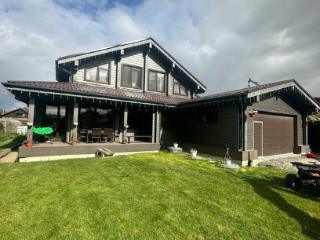 2-этажный дом, 318 м², 10.2 соток