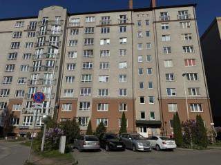 2-комн. квартира, 74 м², 7/9 этаж