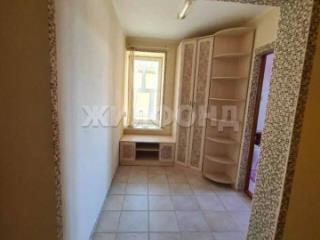 3-этажный коттедж, 230 м², 9 соток