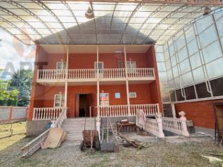 3-этажный дом, 333 м², 7 соток