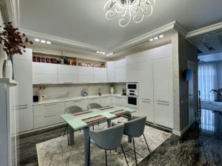 2-этажный коттедж, 218.5 м², 15 соток