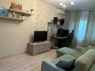 3-комн. квартира, 56 м², 1/5 этаж