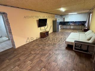  дом, 201 м², 10 соток