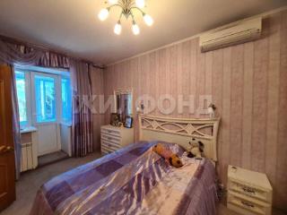 3-этажный коттедж, 230 м², 9 соток