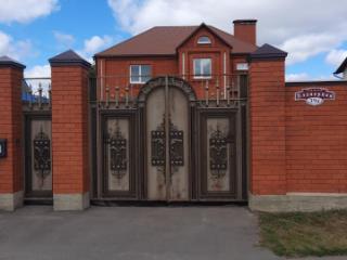 3-этажный дом, 341 м², 8.4 соток