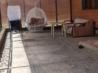  дом, 180 м², 12 соток