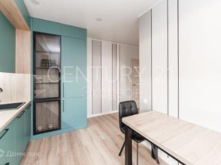 2-комн. квартира, 65 м², 8/9 этаж