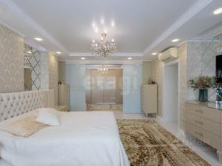 4-комн. квартира, 332 м², 7/8 этаж