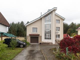  коттедж, 360 м², 14 соток