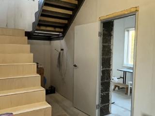  дом, 180 м², 10 соток