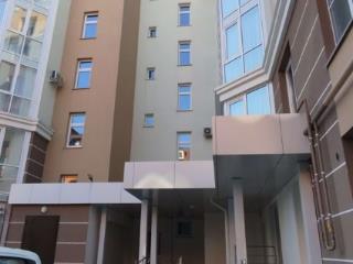 2-комн. квартира, 82 м², 7/7 этаж