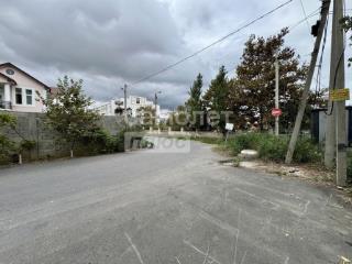 3-этажный дом, 700 м², 4.5 сотки