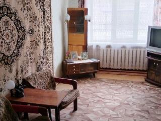 3-комн. квартира, 58 м², 1/3 этаж