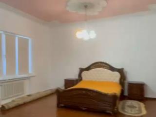  дом, 235 м², 8 соток